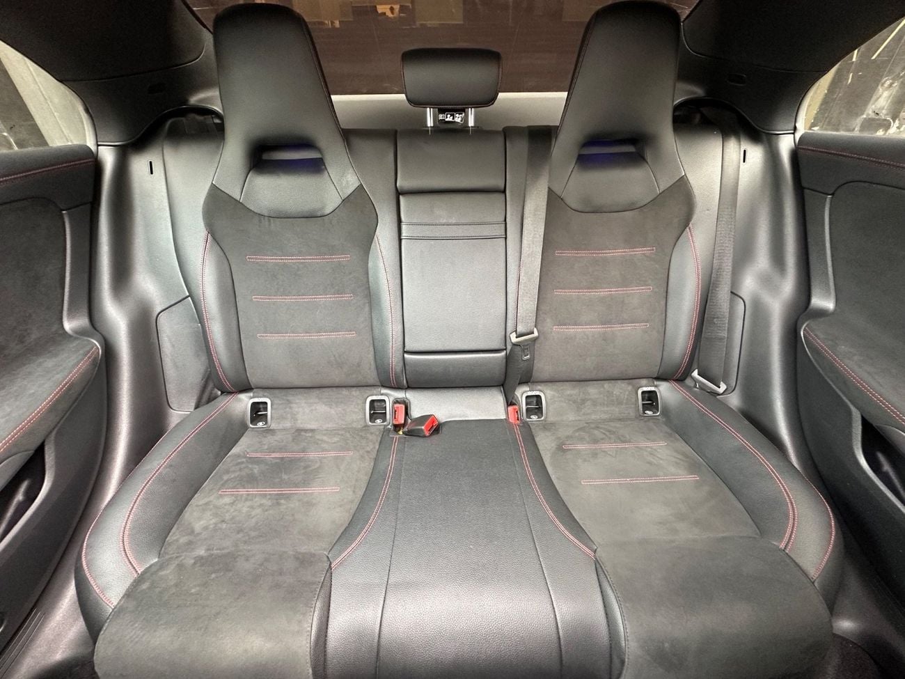 مرسيدس بنز CLA 250 4MATIC