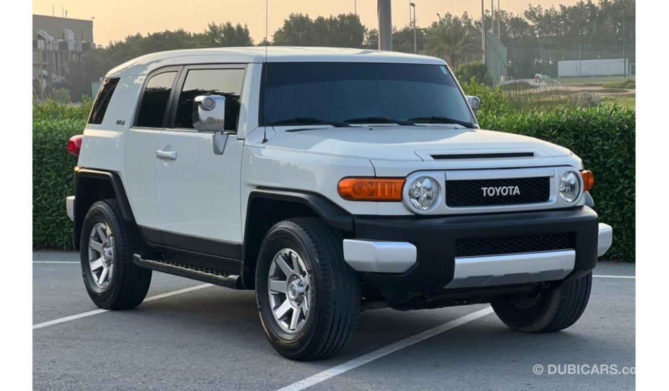 Toyota FJ Cruiser GXR FJ 2014 GCC 170km only