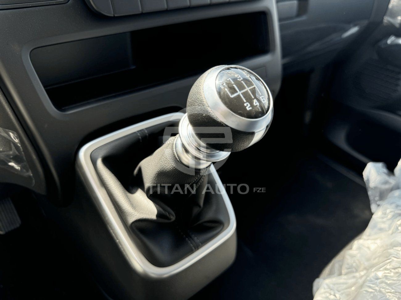 هيونداي ستاريا HYUNDAI STARIA DSL 2.2 S550 2025 MODEL