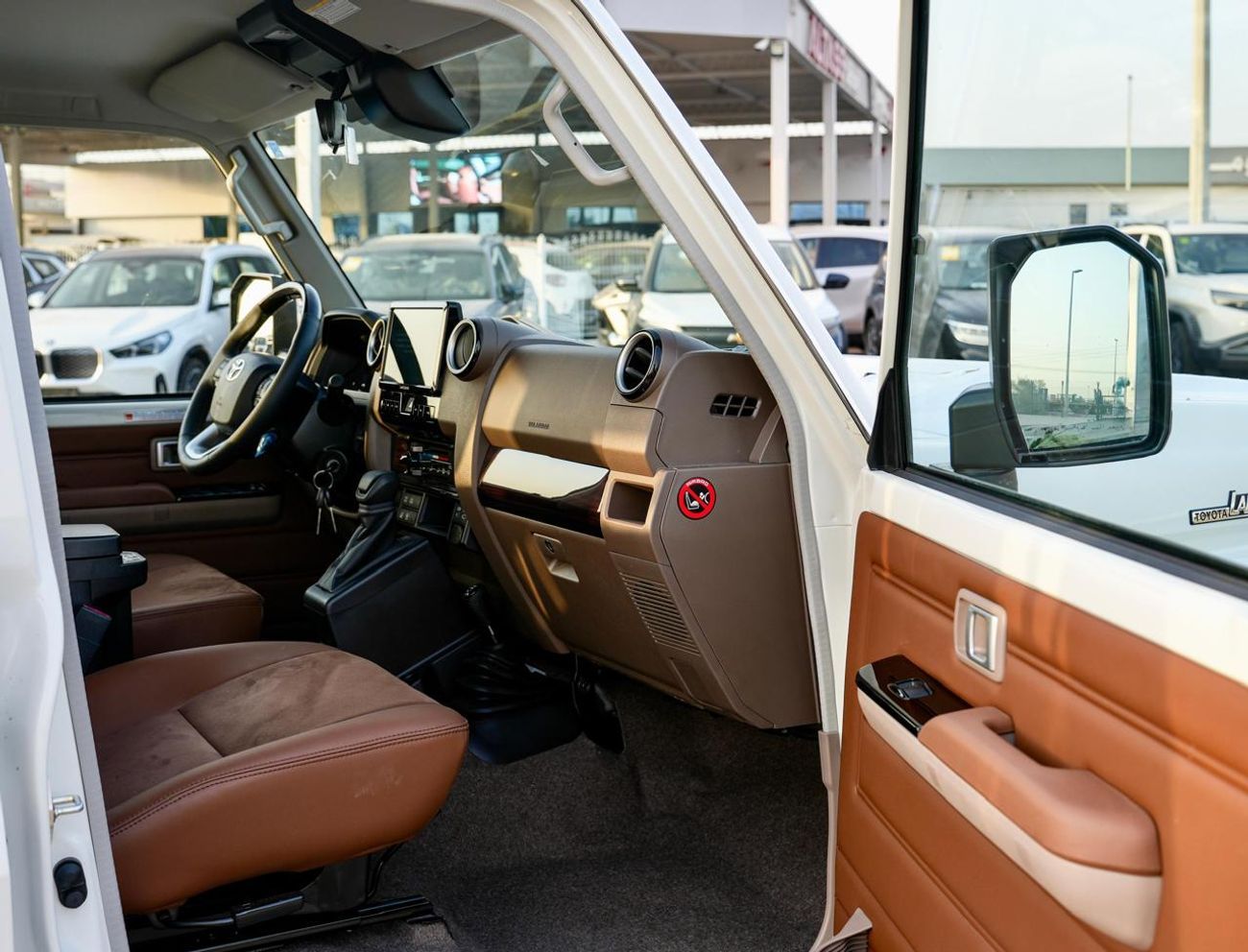 Toyota Land Cruiser Toyota Land Cruiser Lc 76  Full Option  2.8L Diesel  Automatic