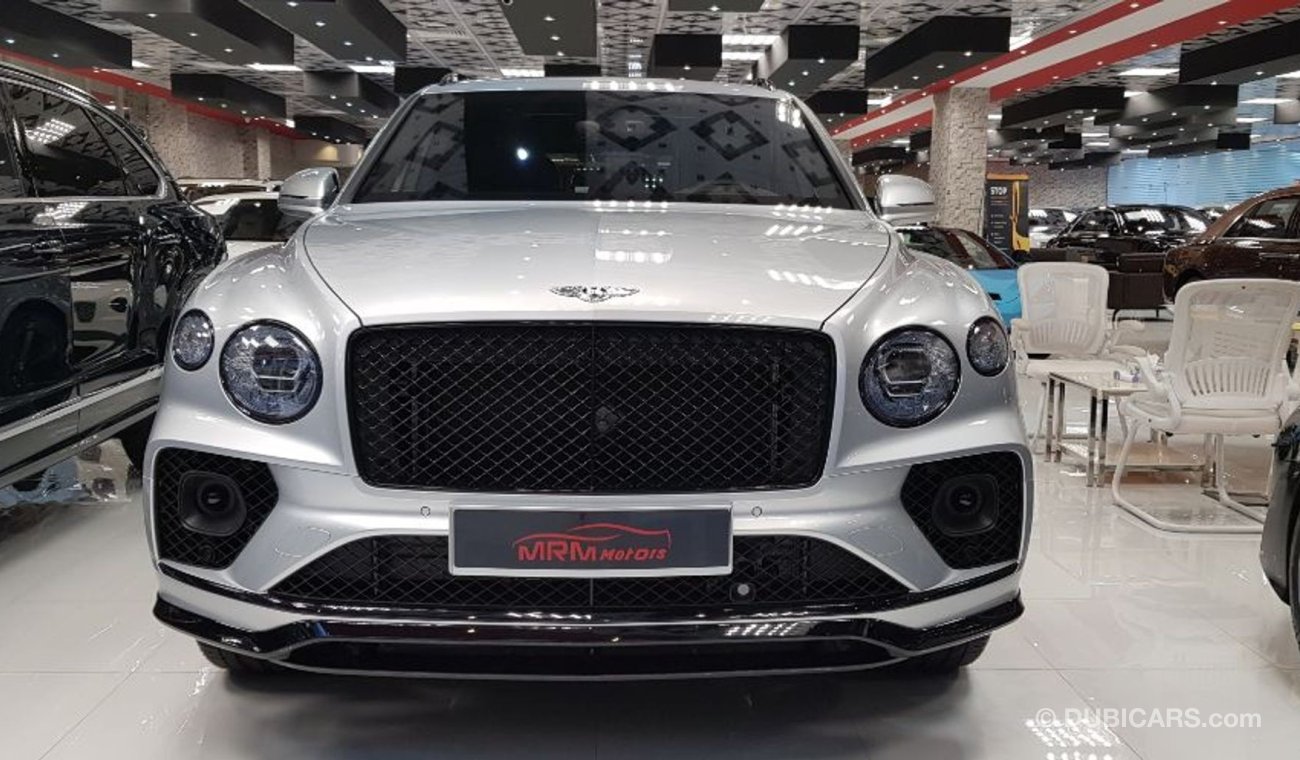 بنتلي بينتايجا 2021 BENTAYGA NEW FIRST EDITION V8, FULL CARBON EXTERIOR PACK & INTERIOR PACK