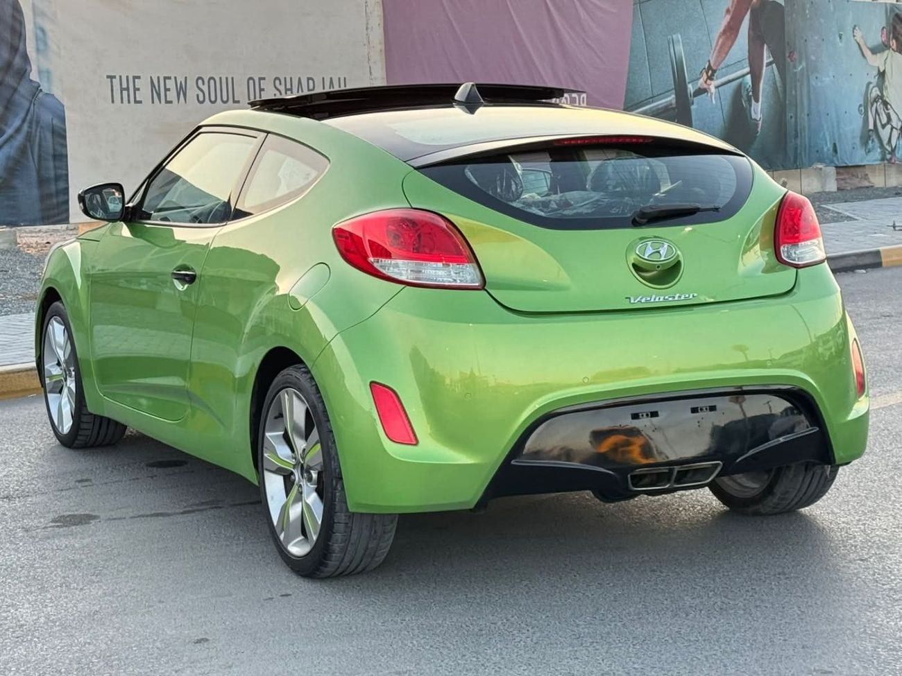 Hyundai Veloster panoramic, 1.6L , Gcc