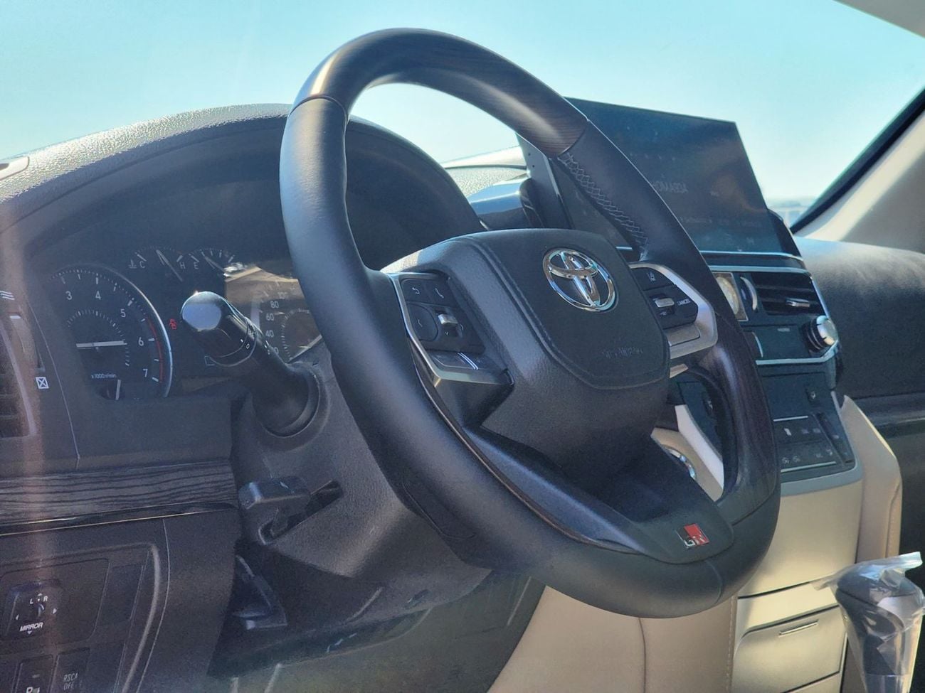 تويوتا لاند كروزر GX.R V6 upgrade 2024