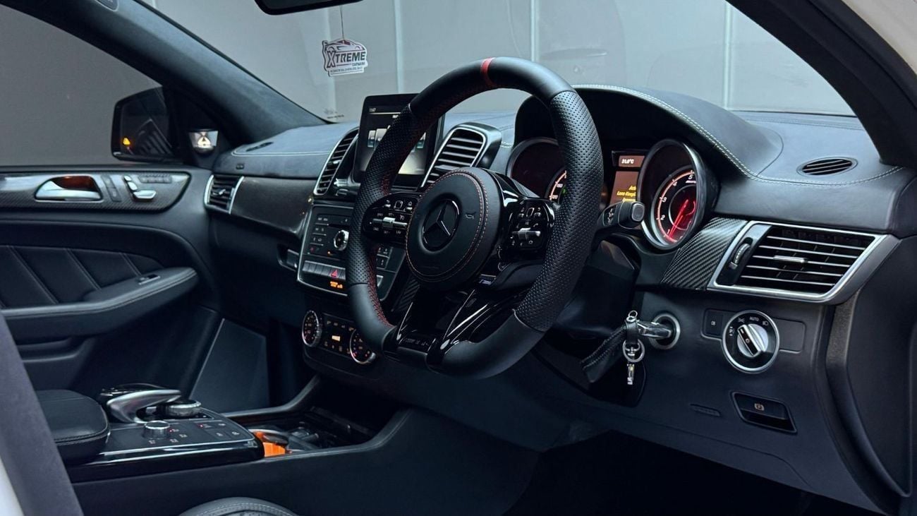 مرسيدس بنز GLE 63 AMG S PETROL 4.0 LITER ,RIGHT HAND DRIVE