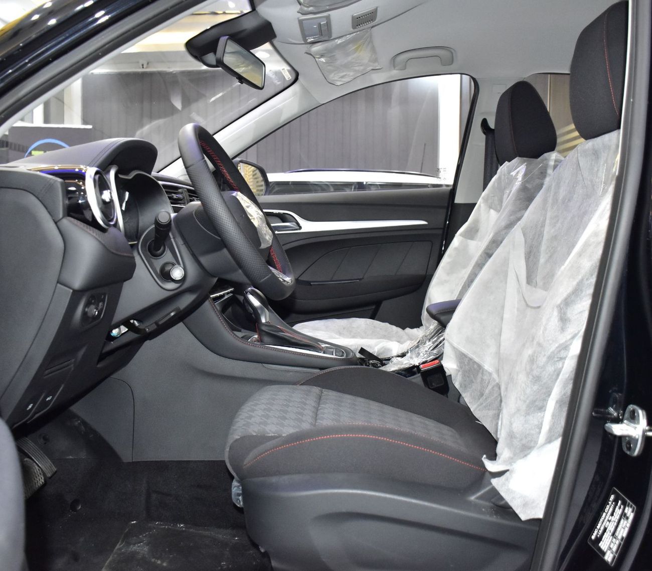 أم جي ZS EXCELLENT DEAL for our MG ZS 1.5L ( 2025 Model ) in Black Color GCC Specs