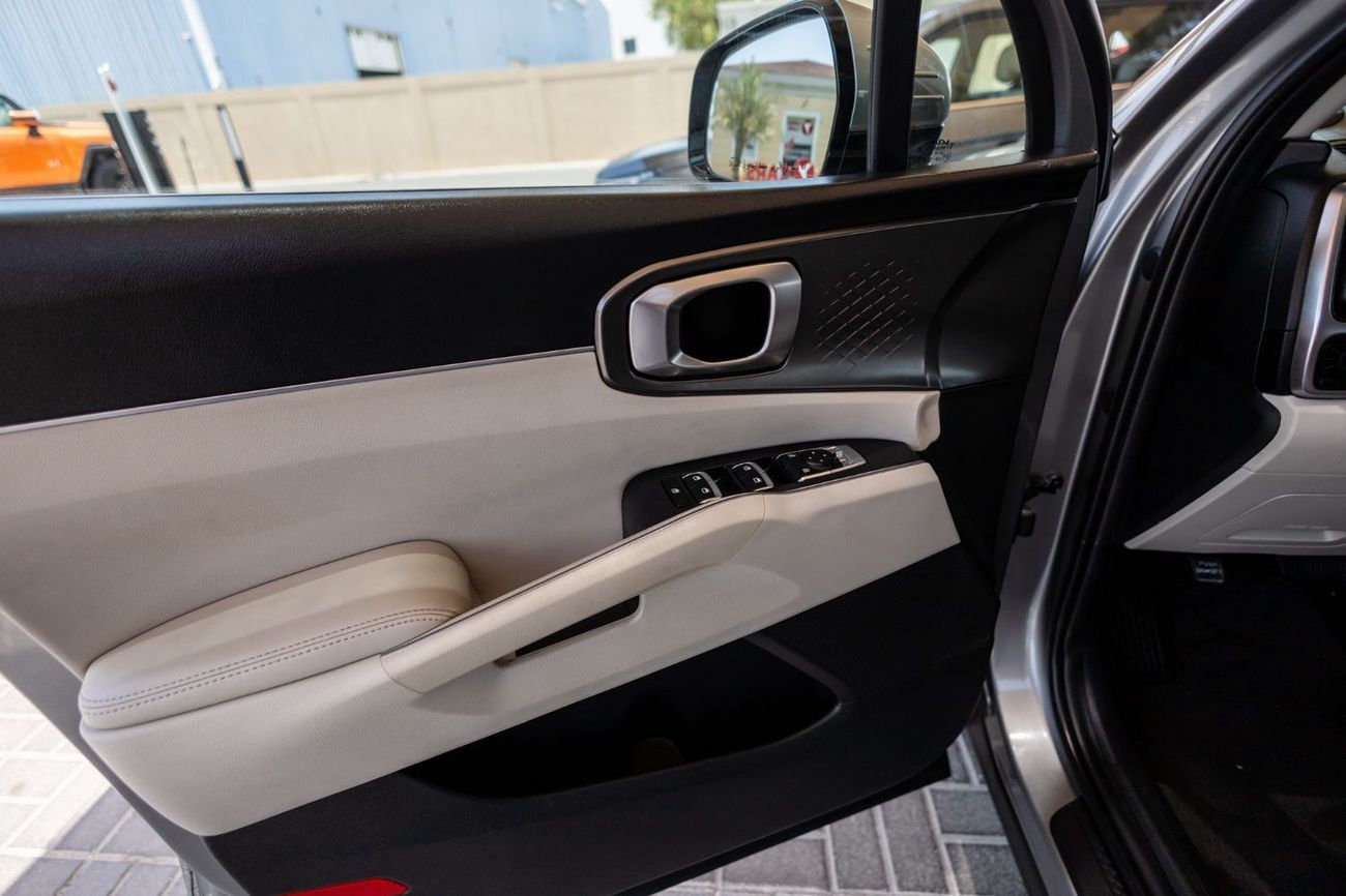 Kia Sorento Std 2.5L FWD