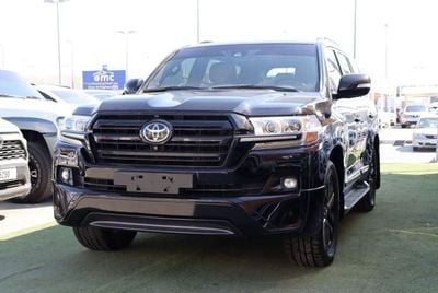 Toyota Land Cruiser VXR 5.7L 4WD Toyota Land Cruiser VX.R 5.7L / 2018 / GCC / Original Paint