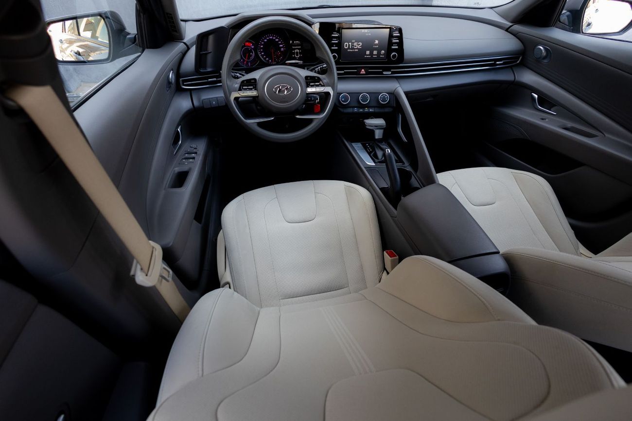 هيونداي إلانترا Smart 1.6L