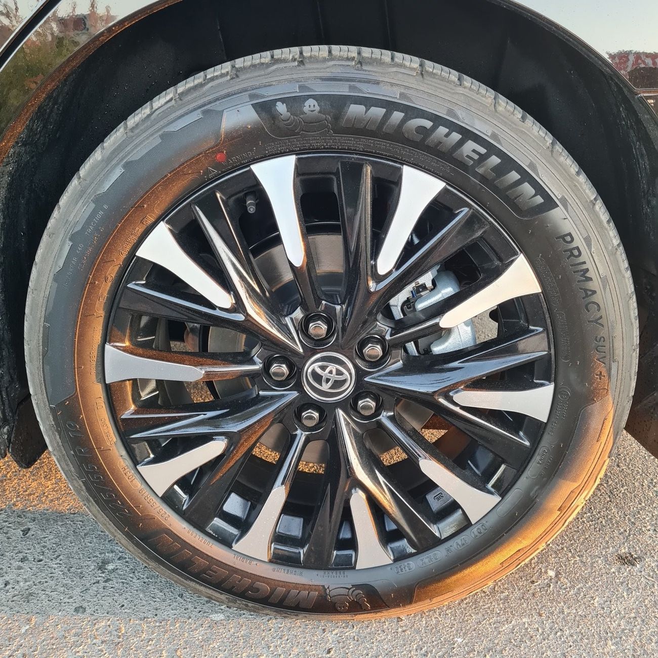 Toyota Alphard 2024 Toyota Alphard 2.5L Hybrid 7 Seater