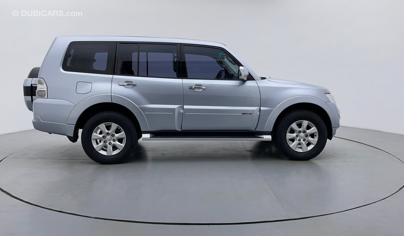 Mitsubishi Pajero GLS 3500