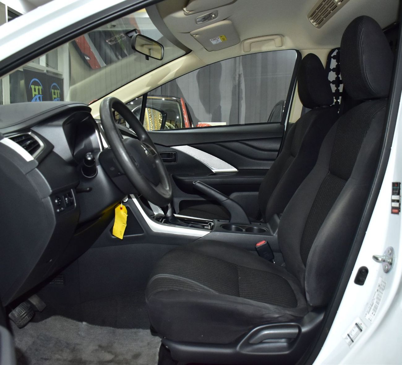 Mitsubishi Xpander EXCELLENT DEAL for our Mitsubishi Xpander Delivery ( 2020 Model ) in White Color GCC Specs