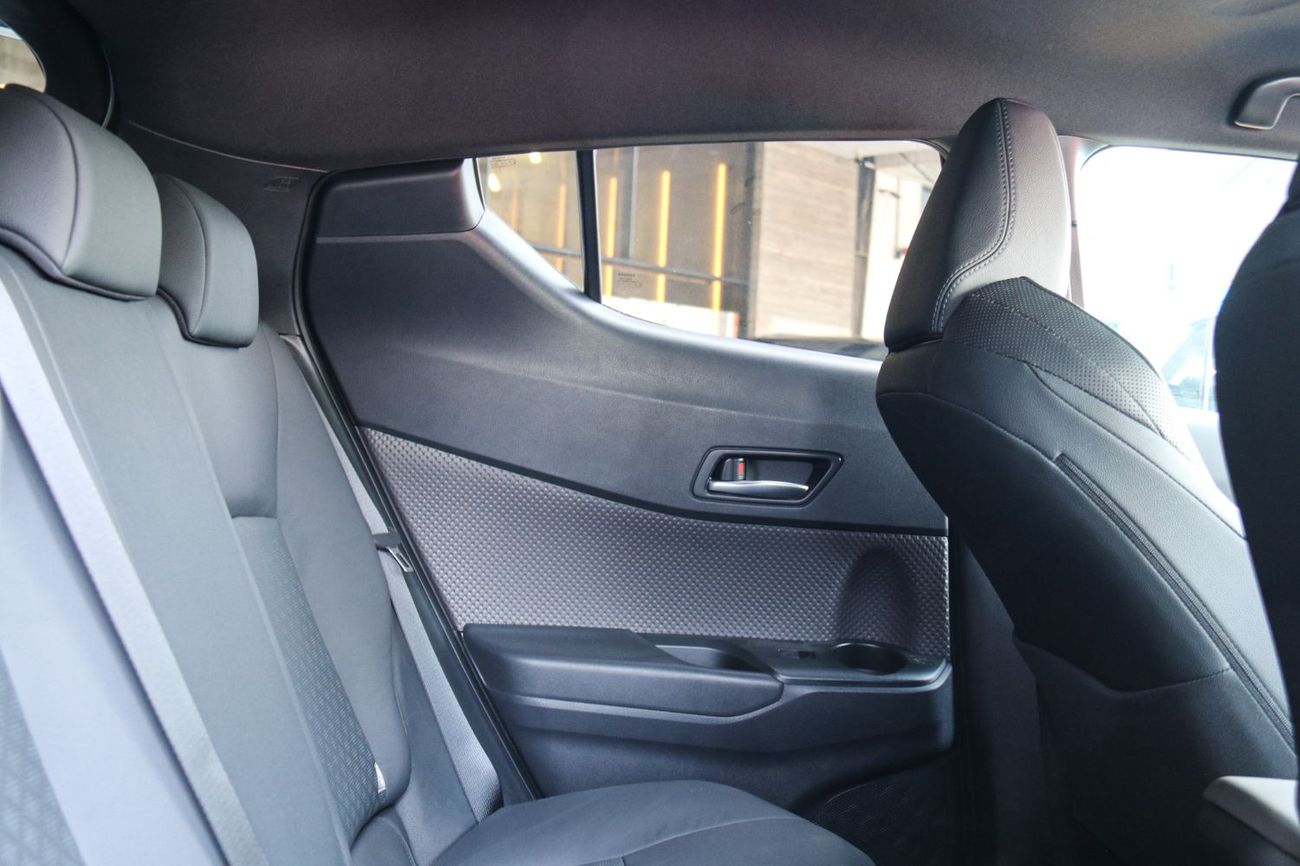 Toyota CHR Toyota CHR 2022 used at Best Price