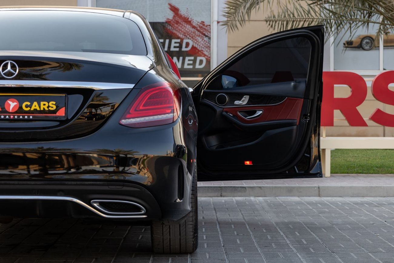 Mercedes-Benz C 200 AMG