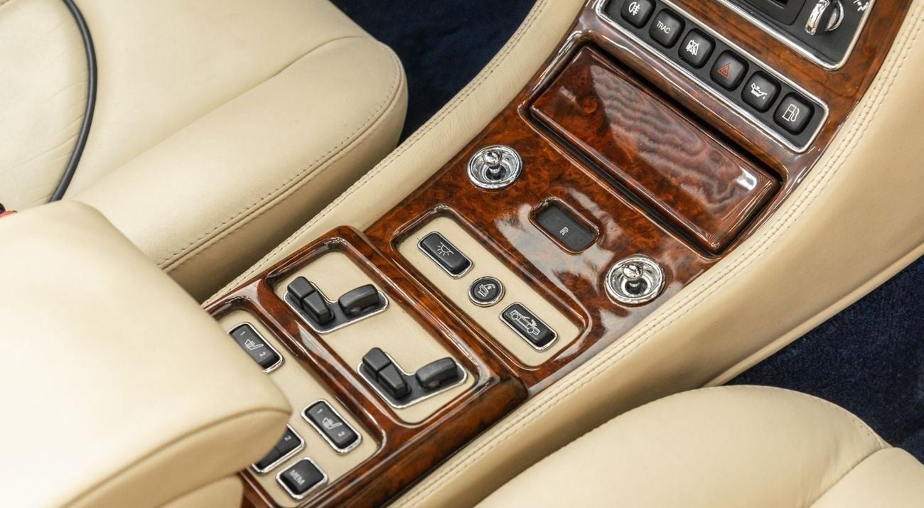 رولز رويس كورنيش