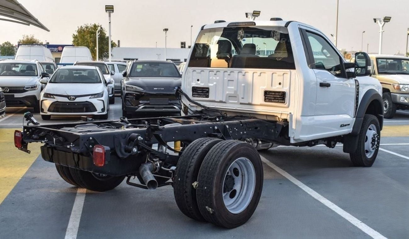 Ford F-550  2026 Ford F-550 Super Duty Chassis Cab | 6.7L Power Stroke Diesel | 330 HP | 4x4