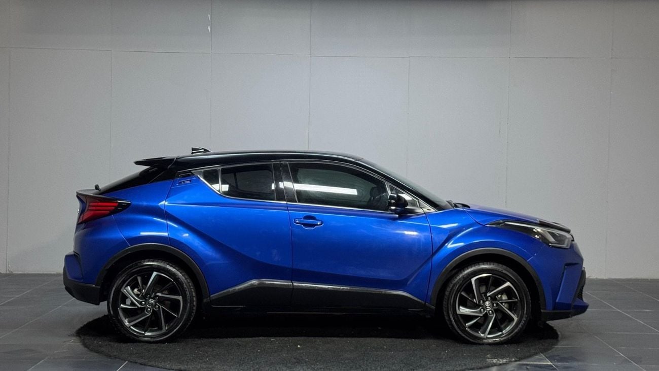 تويوتا CHR 2022 HYBRID 1.8CC PUSH START **360 CAMERA** | ALLOY RIMS | DIGITAL AC I LEATHER INTERIOR