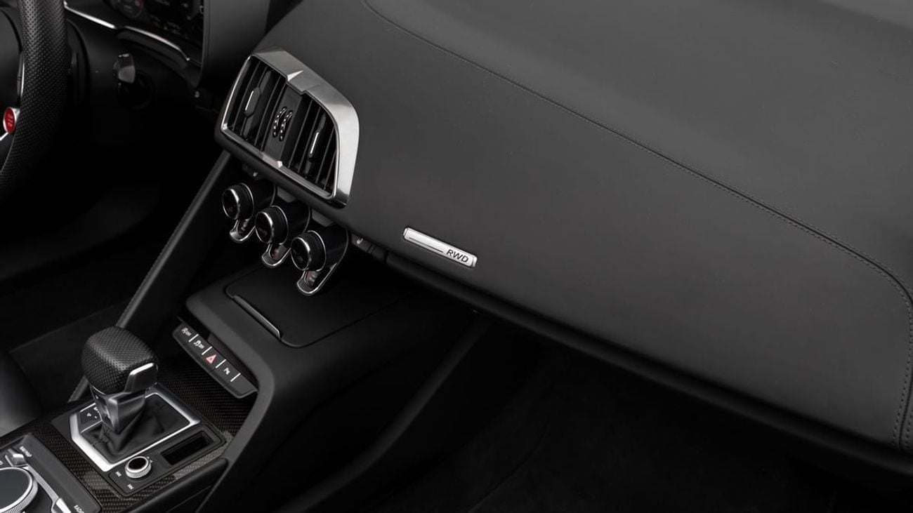 Audi R8 Spyder RWD - 2023 - GCC Specs - Under Warranty