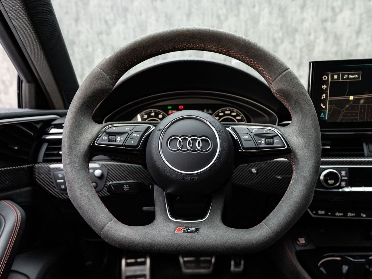 أودي RS4 ستاندارد BUY NOW, PAY 2027 | THE BLACKLINE STANDARD | 2028 Warranty + Service, Low KMs, GCC