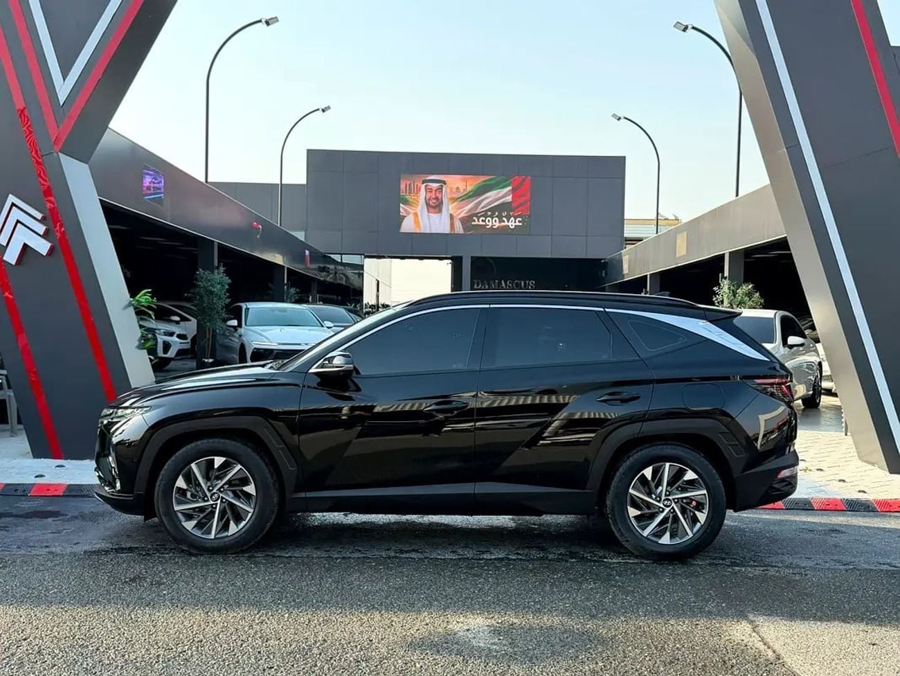 Hyundai Tucson SMART HEV Platinum Edition - Korean Specs - Like