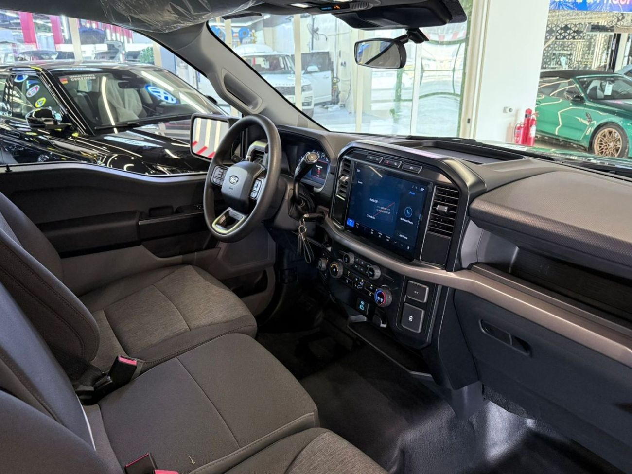 فورد F 150 XLT 5.0L Single Cab Utility (3 Seater) 2024 F150 FX4 One Cabin - 5 years warranty -5 years service c