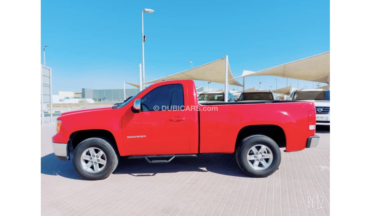 GMC Sierra GMC -SERRA- 2007-GCC