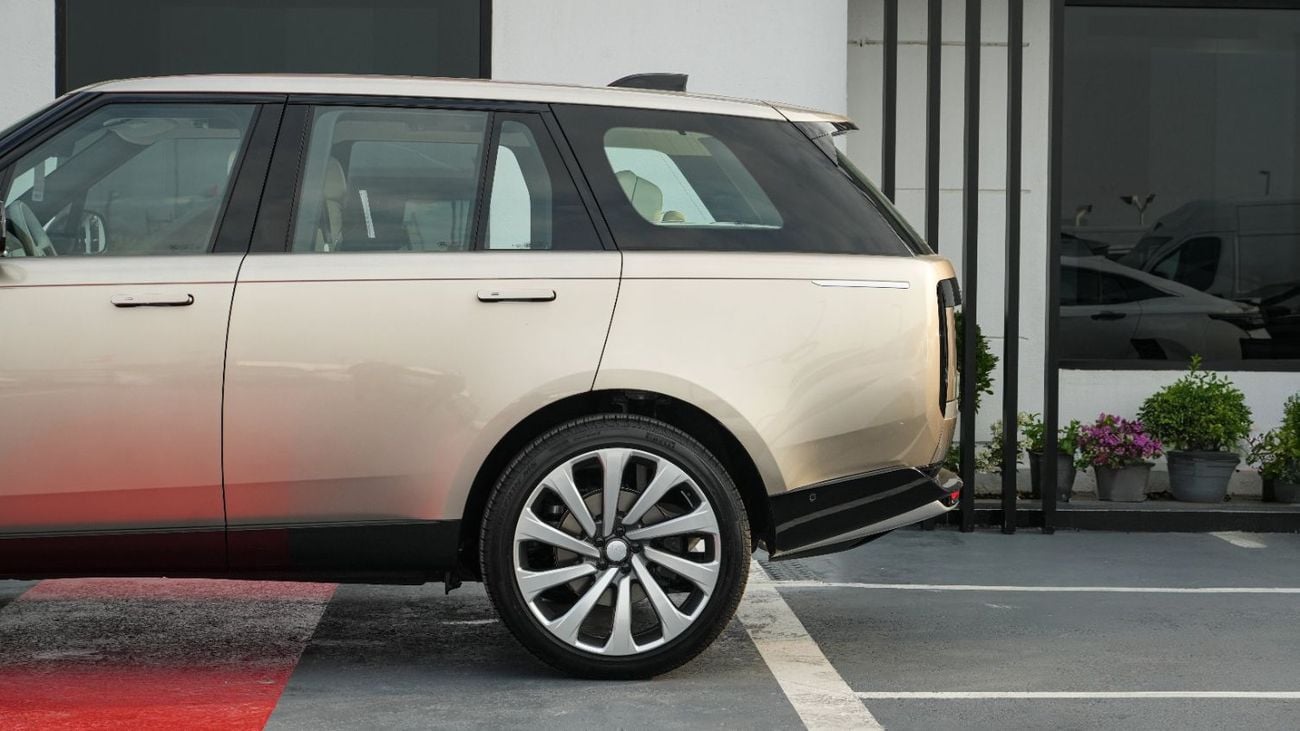 Land Rover Range Rover Autobiography P400 3.0L BATUMI GOLD 2025 MY EXPORT PRICE