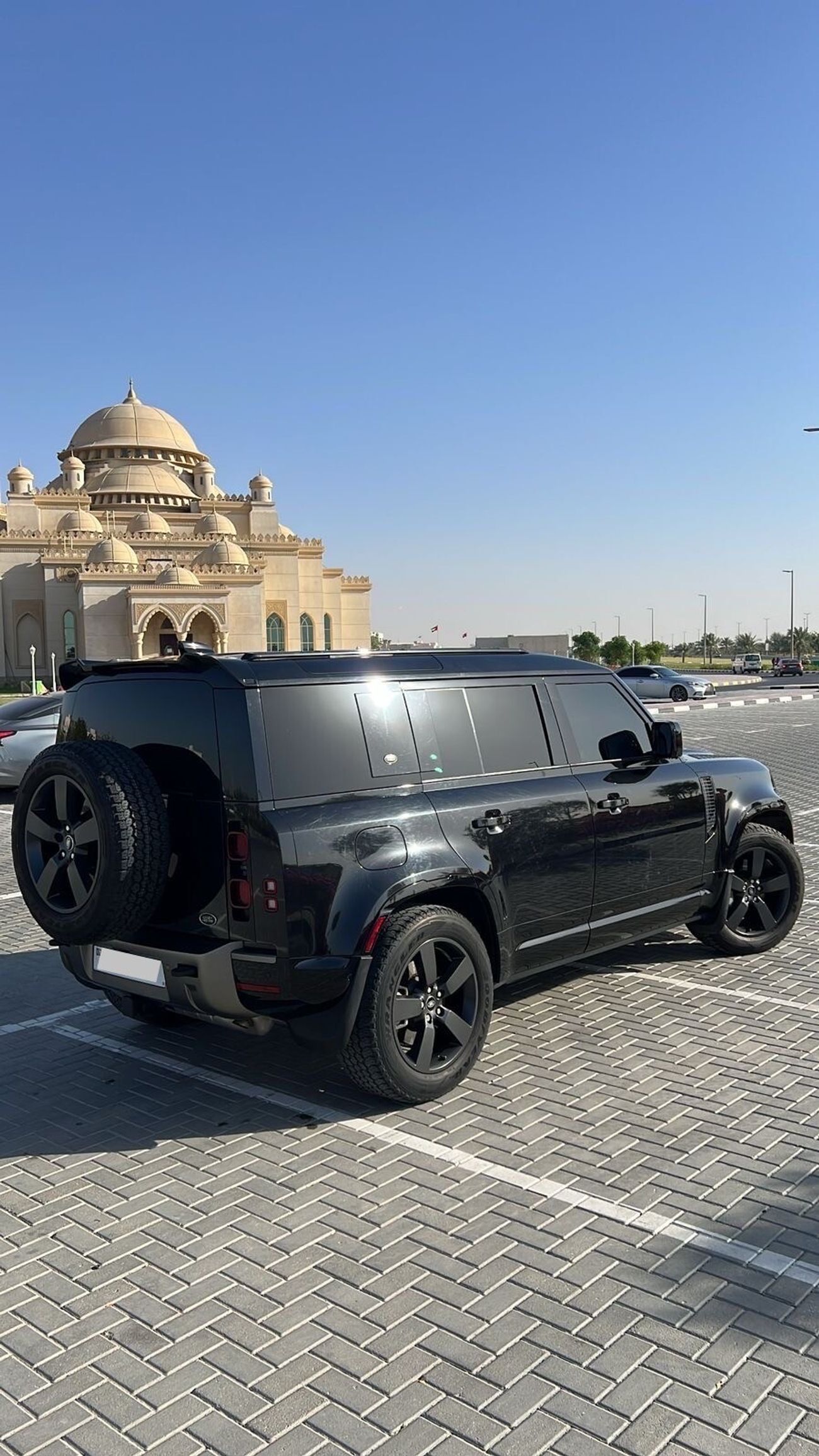 لاند روفر ديفندر