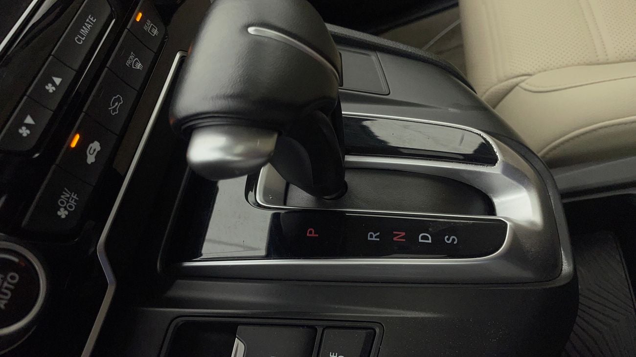 Honda CRV TOURING 2.4 | Zero Down Payment | Home Test Drive