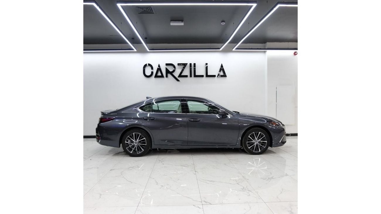 لكزس ES300h Lexus ES300h 2024 Gray-3.5L-Car is in Excellent Condition-Accident Free-Brand New Car