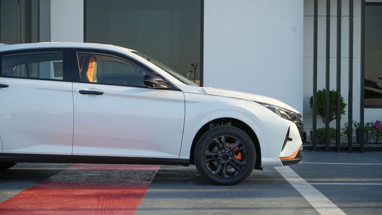 مازيراتي جريكال 1.5 White 2026 MY EXPORT PRICE