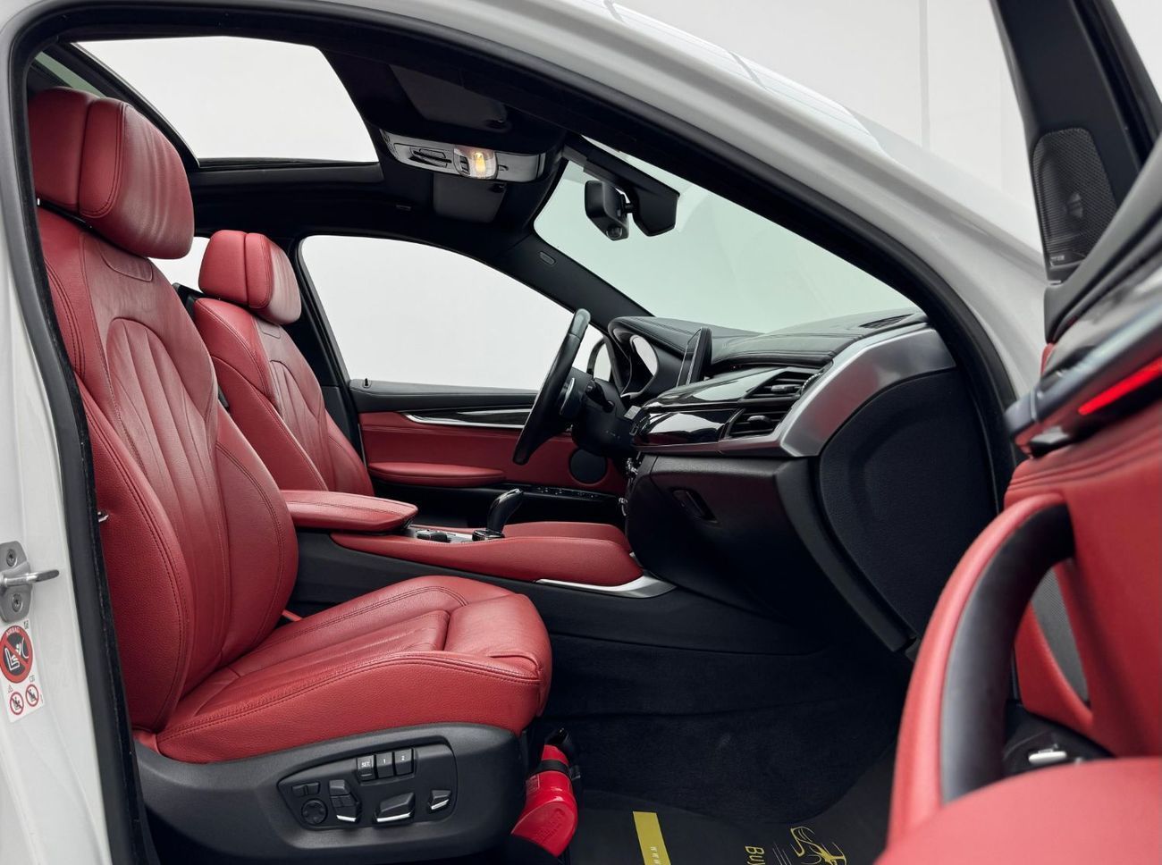 BMW X6 50i M Sport 4.4L 2018 BMW X6 xDrive50i M Sport, 2026 Agency Warranty & Service, Agency FSH, GCC