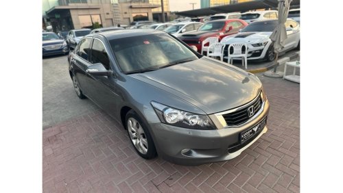 Honda Accord Honda Accord 2010 gcc 4 slinder fixed price