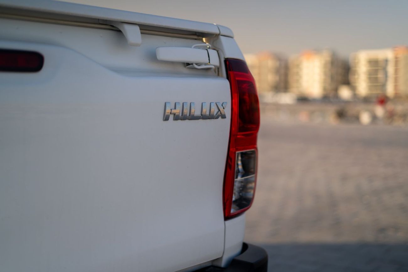 تويوتا هيلوكس GL 2 2.4L 4WD