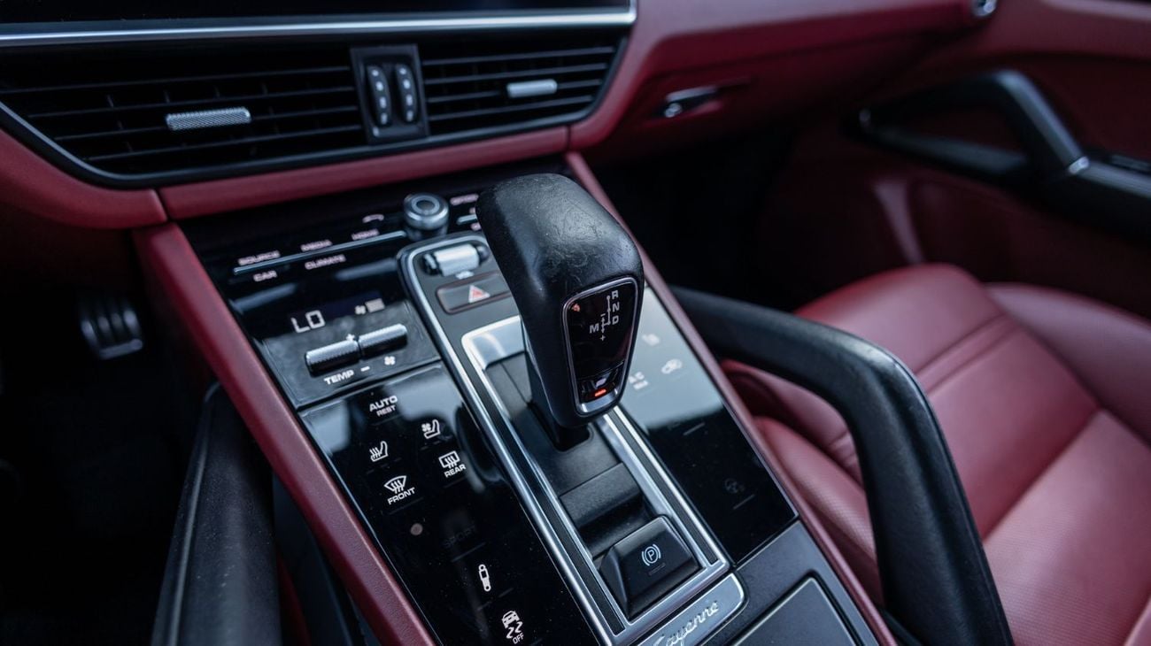 Porsche Cayenne GTS 4.0L (460 HP)