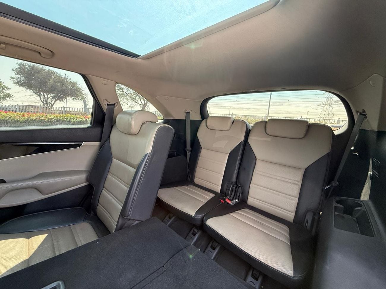 Kia Sorento 2017 KIA SORENTO GCC WELL MAINTAINED SX 3.3L