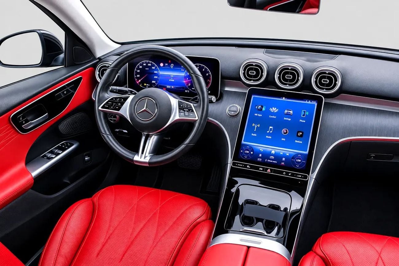Mercedes Benz C300 STD (NON GCC) C300 German Specs