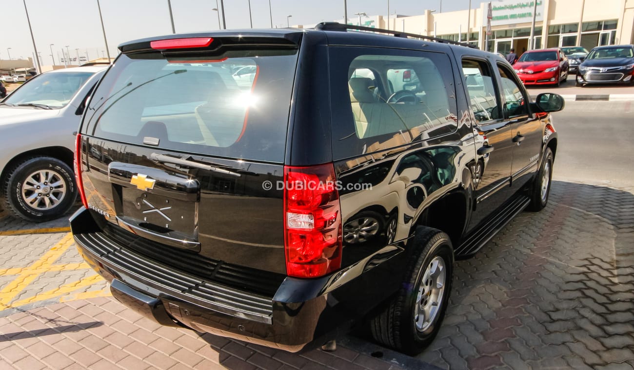 Used Chevrolet Suburban XL 2013 for sale in Sharjah 80832