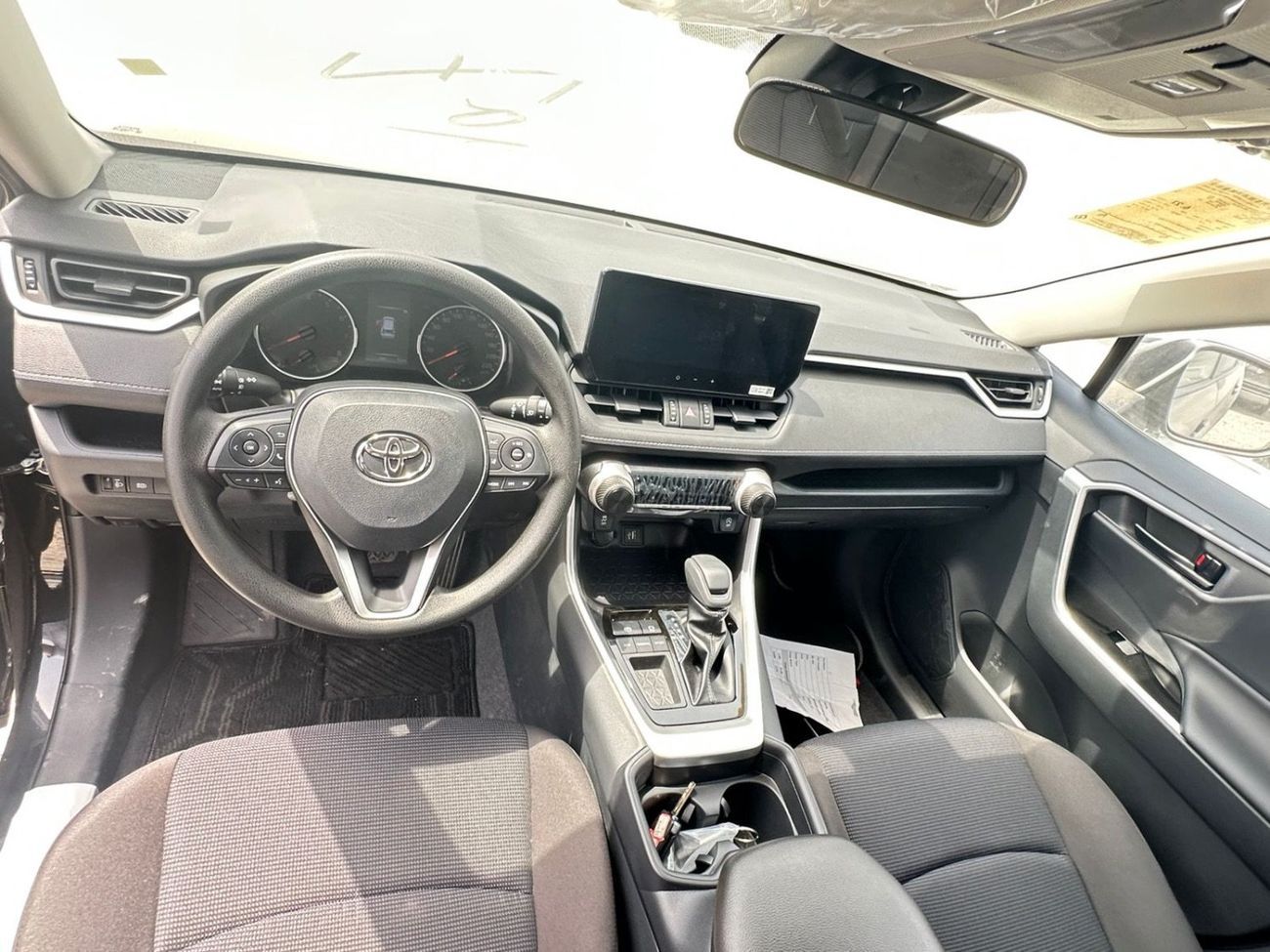 تويوتا راف ٤ TOYOTA RAV 4 2.0L 2WD PETROL MODEL 2025