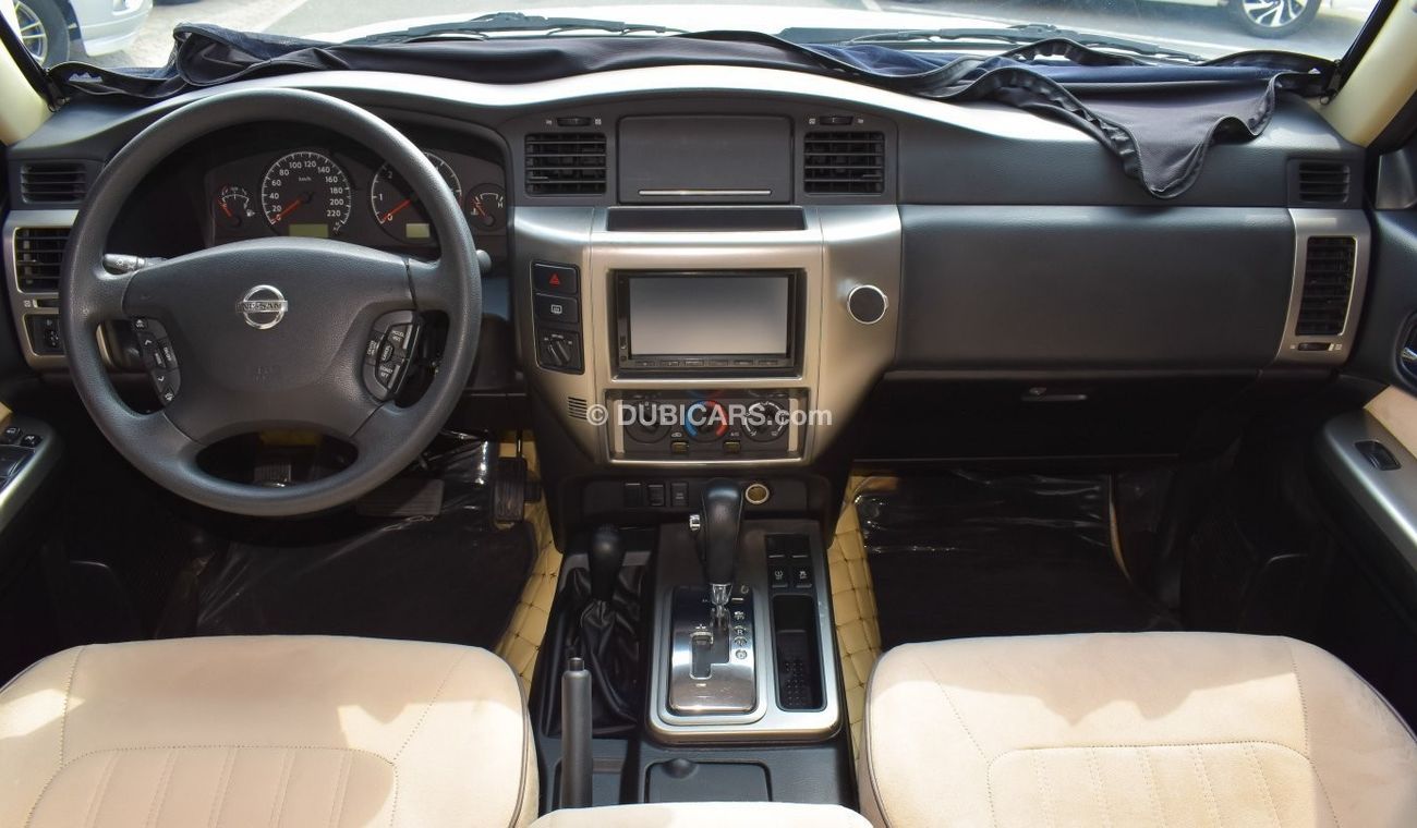 نيسان باترول سوبر سفاري GL