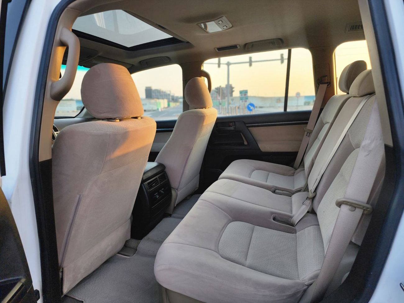 Toyota Land Cruiser GX.R V6