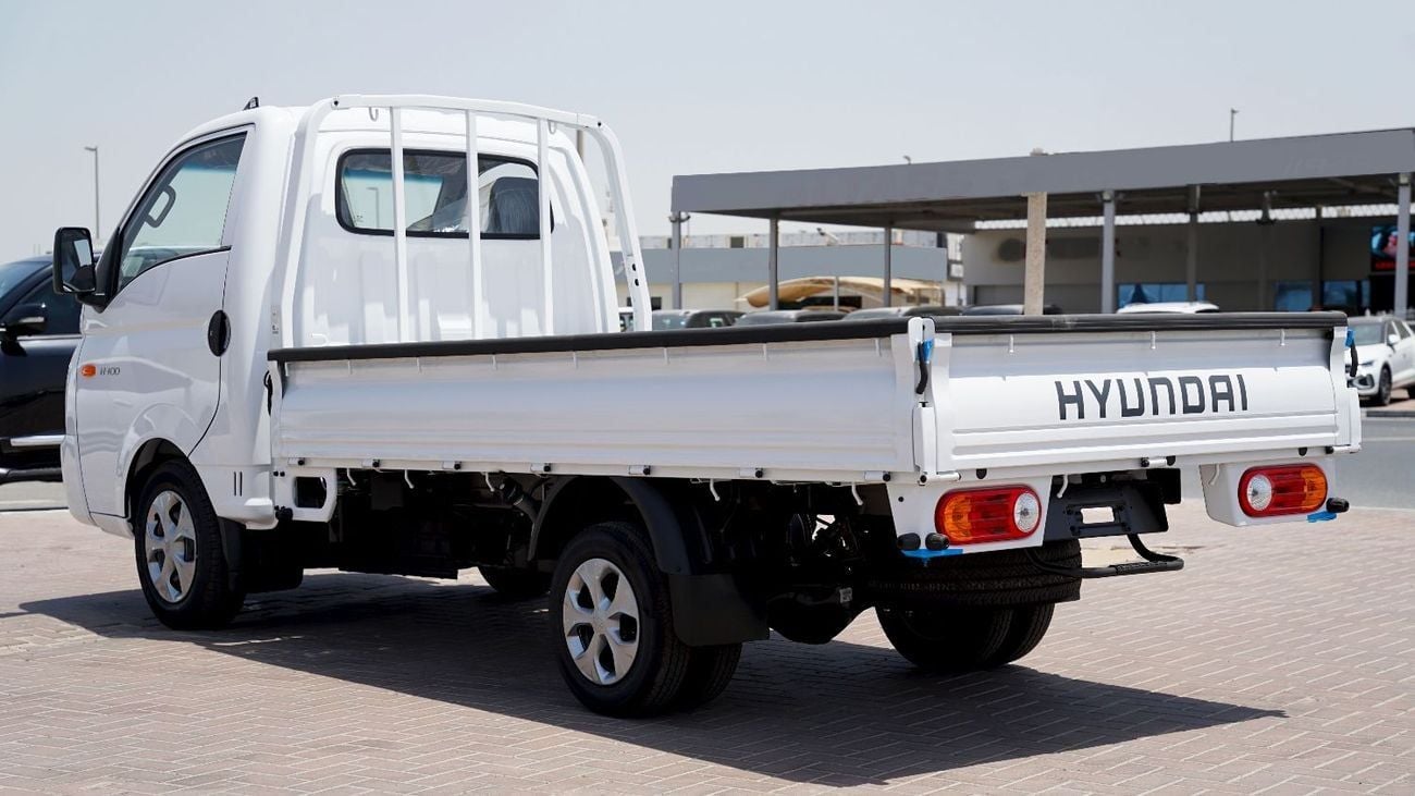 Hyundai H100 STD 2.6L Diesel | Long Wheelbase Pick-Up | 3-Seater | Manual Transmission