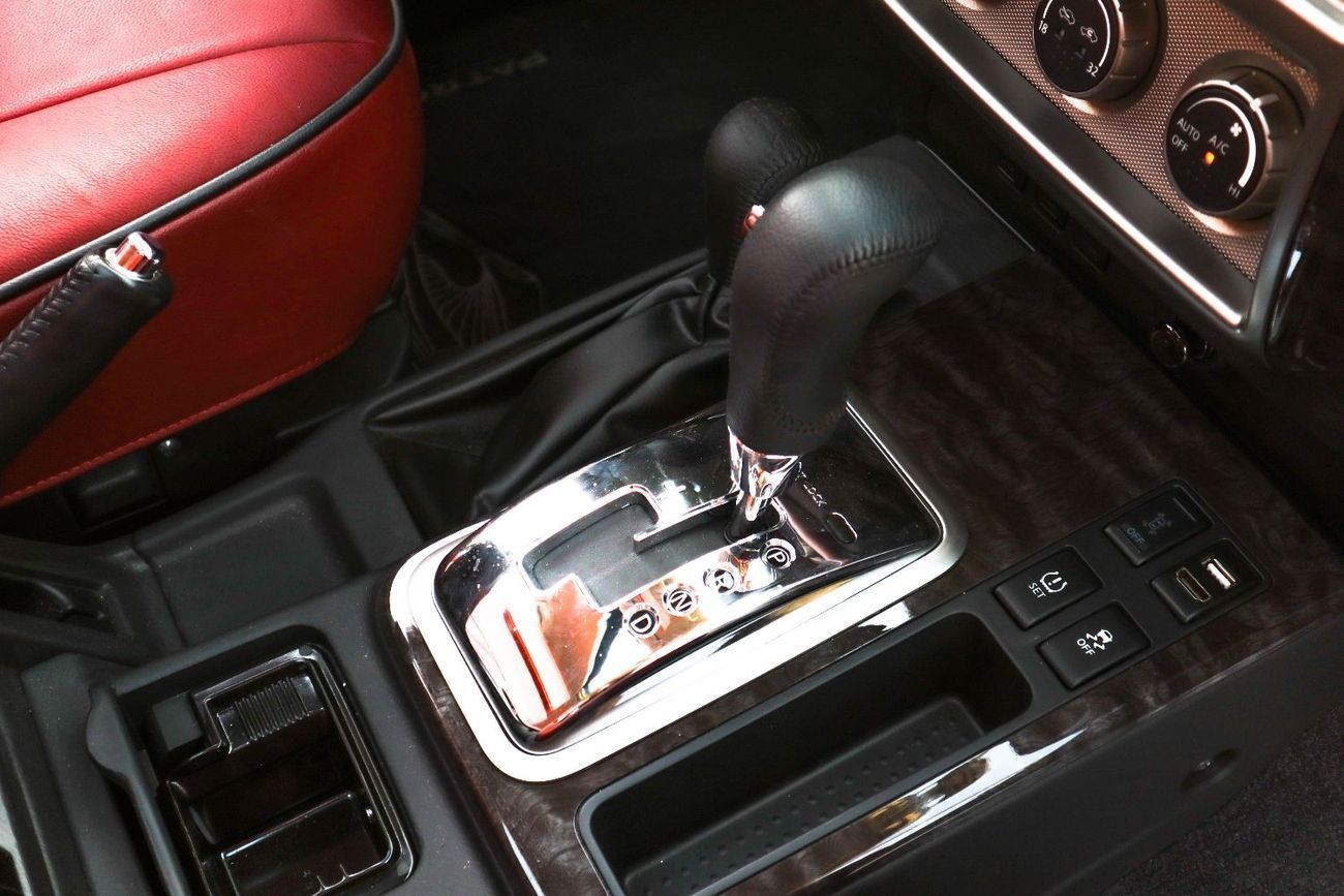 Nissan Patrol Super Safari 2024 Nissan Patrol Safari 4.8L