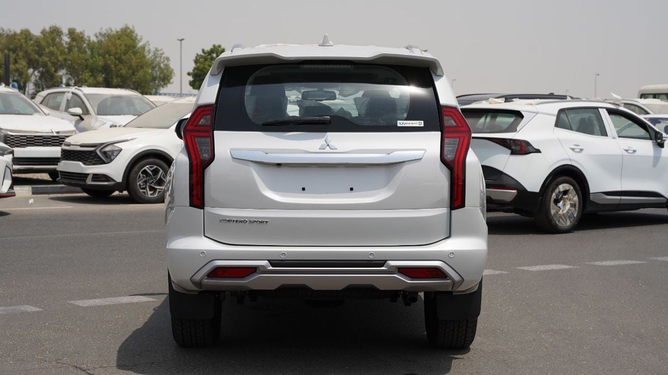 Mitsubishi Montero Sport GLS Brand New – 3.0L Petrol 4WD Automatic – H59 – GCC 2026 – Export Only