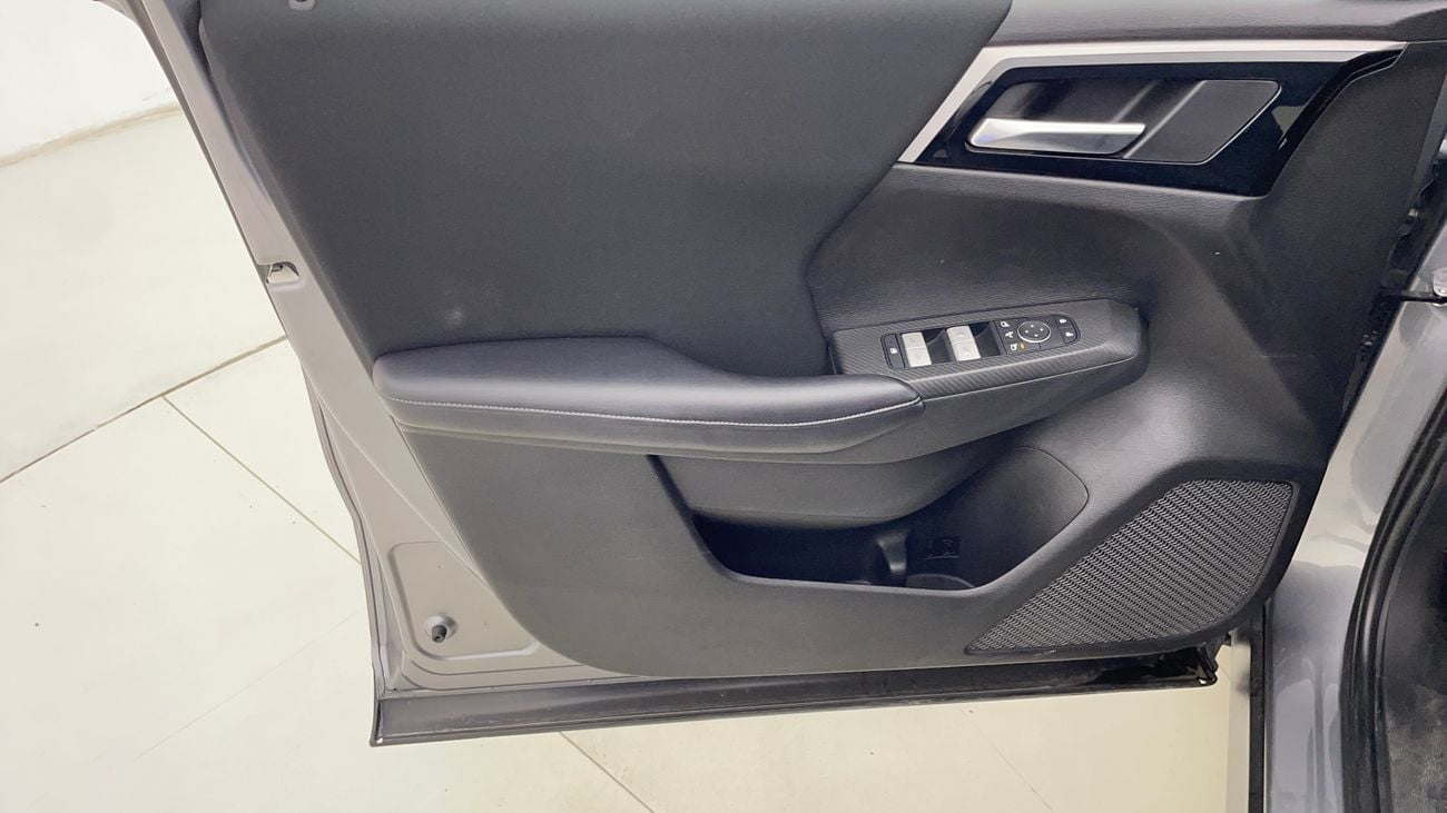 Mitsubishi Outlander 2.5L GLX Mid Line 2023 GLX MID LINE | AED 983/Month | 0 DP | 30 Day Return | Warranty | Service Hist