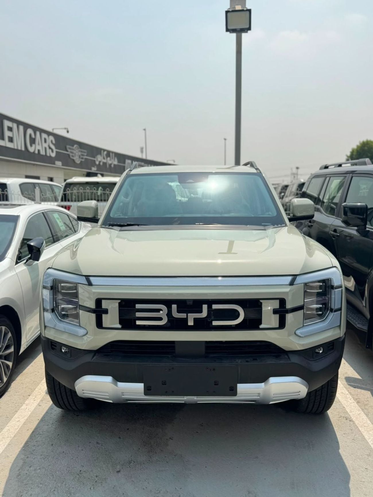 BYD Shark 6 FLAGSHIP