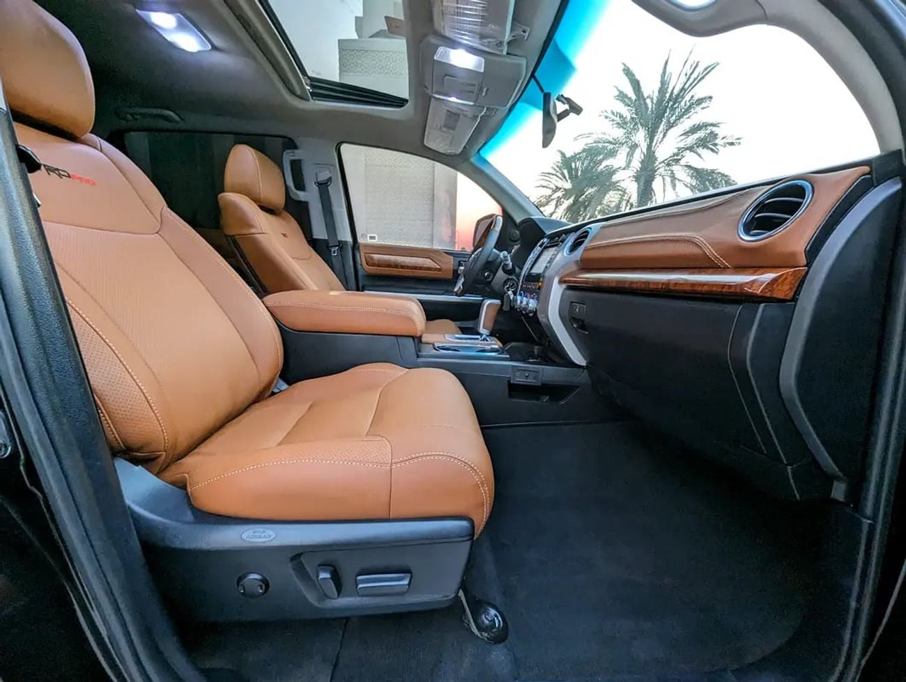 تويوتا تاندرا Crewmax 1794 Edition | GCC Specs Facelifted