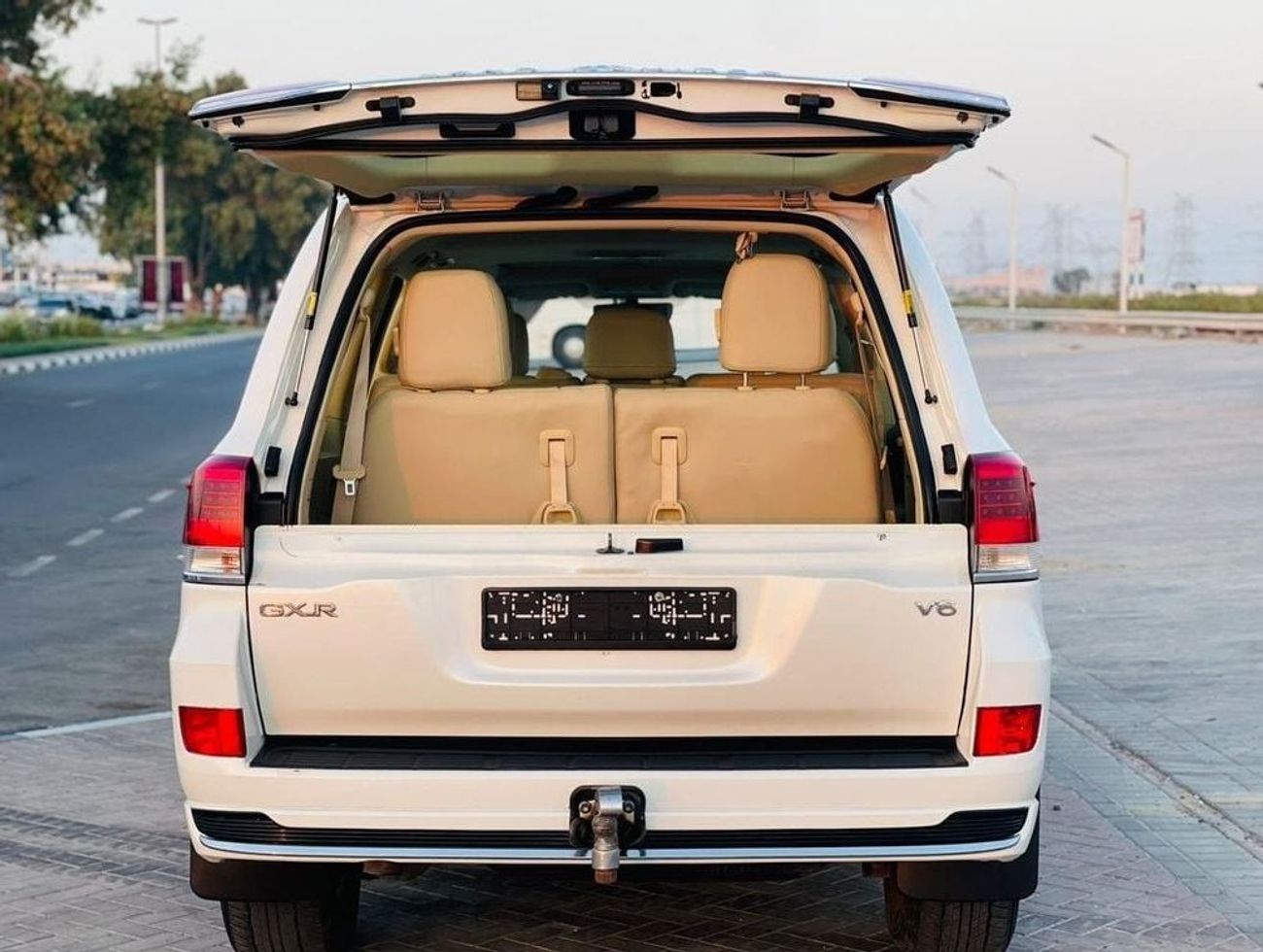 تويوتا لاند كروزر Toyota Hilux pickup 2021 GR Full Option Diesel 2.8