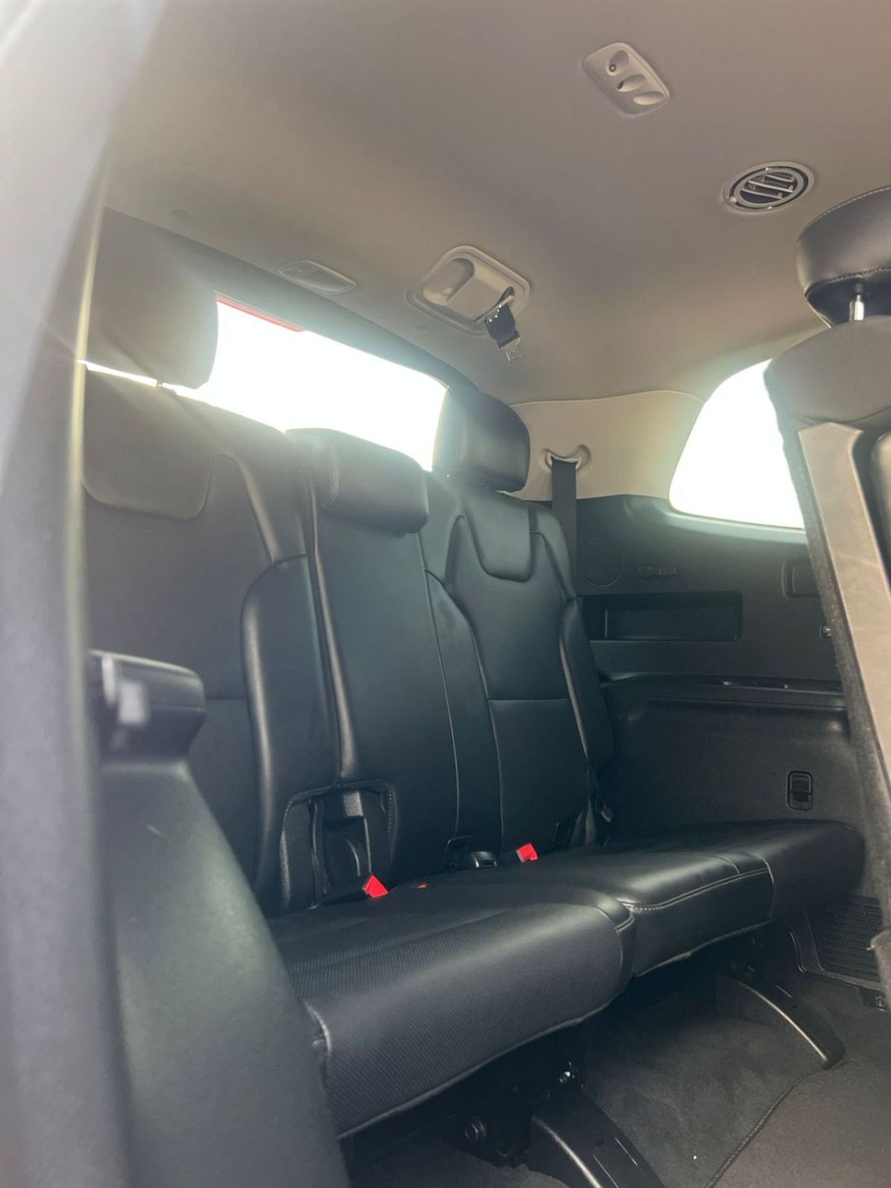 Kia Telluride LX 2020 Kia Telluride 3.8L V6 - Rear Camera & Sensor - Leather Seats With Rims -