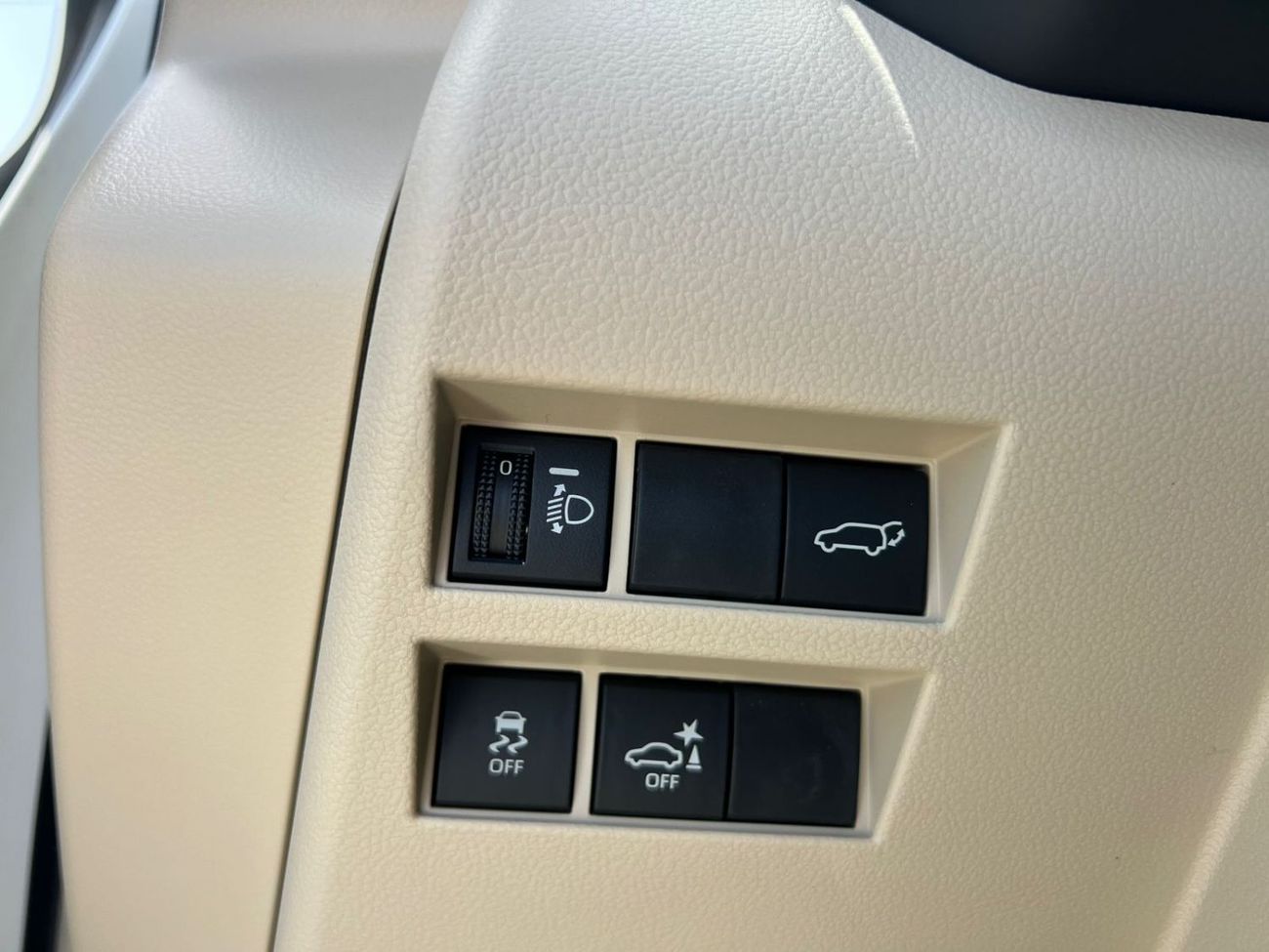 تويوتا لاند كروزر