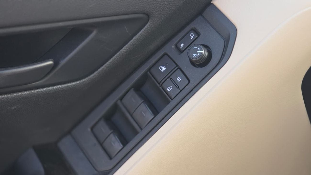 تويوتا لاند كروزر TOYOTA LAND CRUISAR GXR 3.3